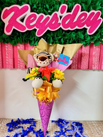 Cono de Flores con Peluche Plus